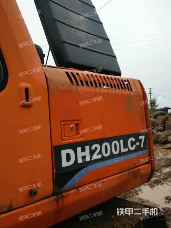 斗山dh200lc-7挖掘机