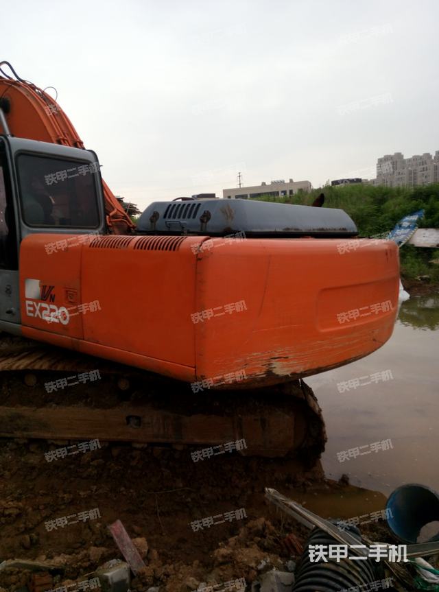日立ex220-5挖掘机