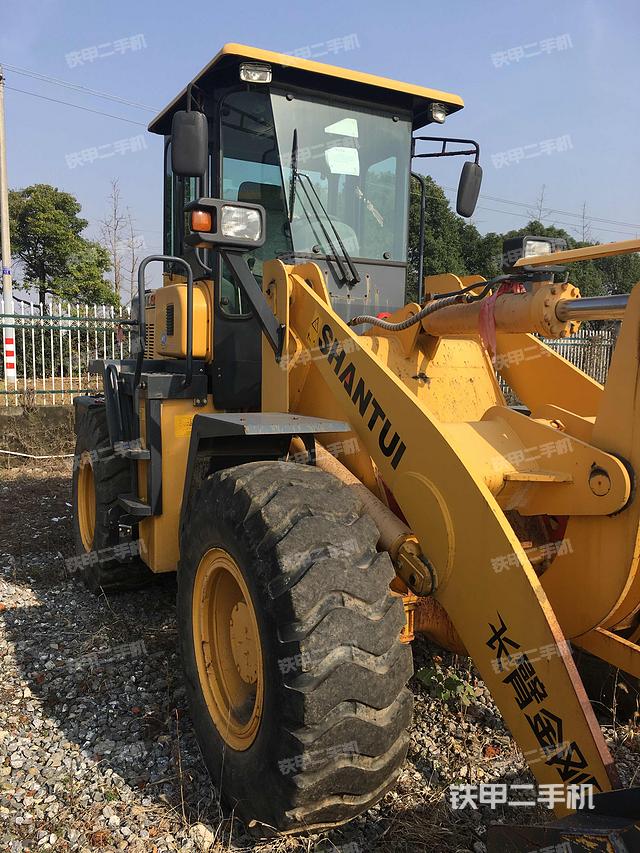 山推sl30w装载机