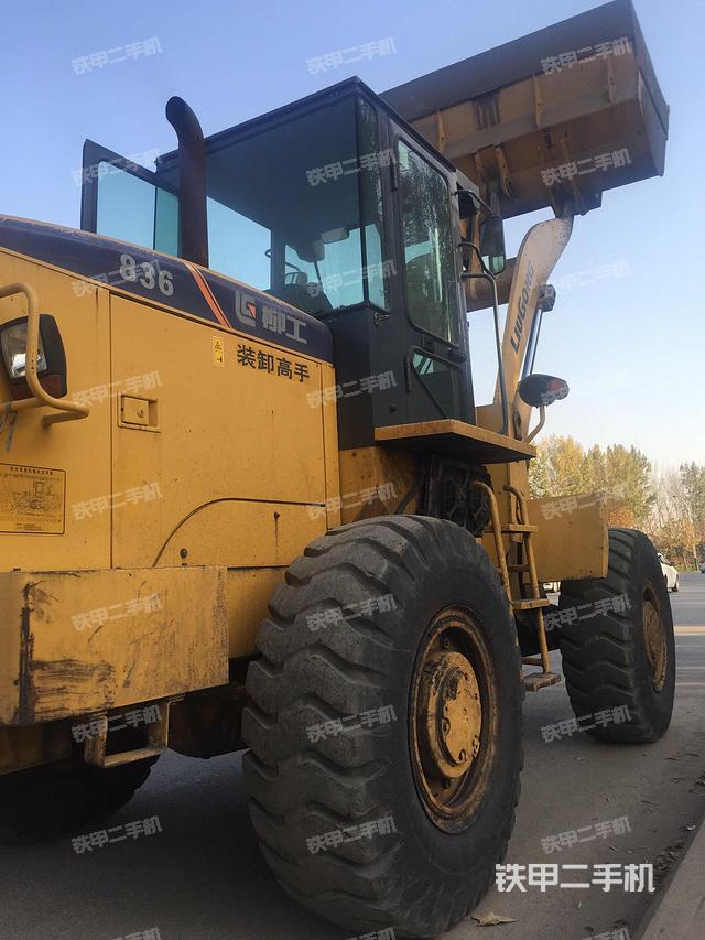 柳工clg836装载机