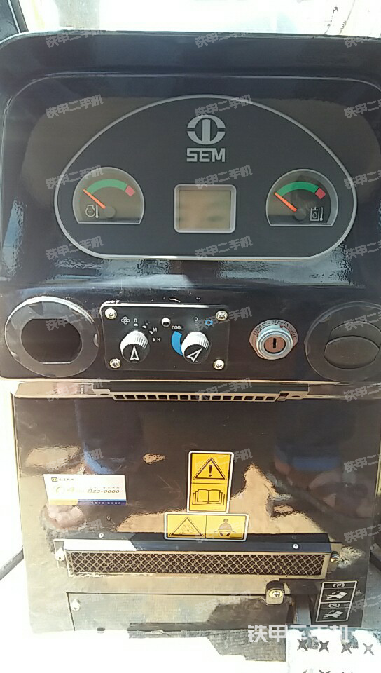 山工sem816推土机