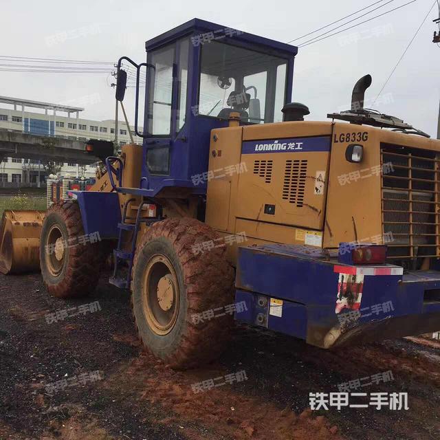 龙工lg833g装载机