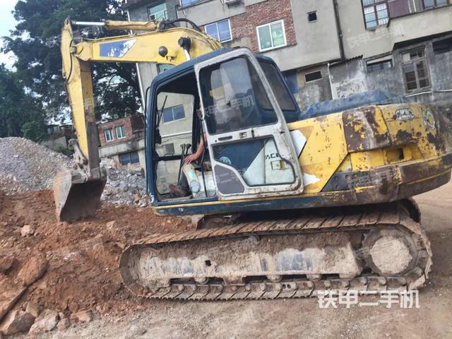 神钢sk120-3挖掘机