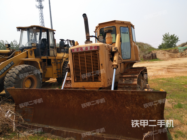 宣工tg140高原型推土机