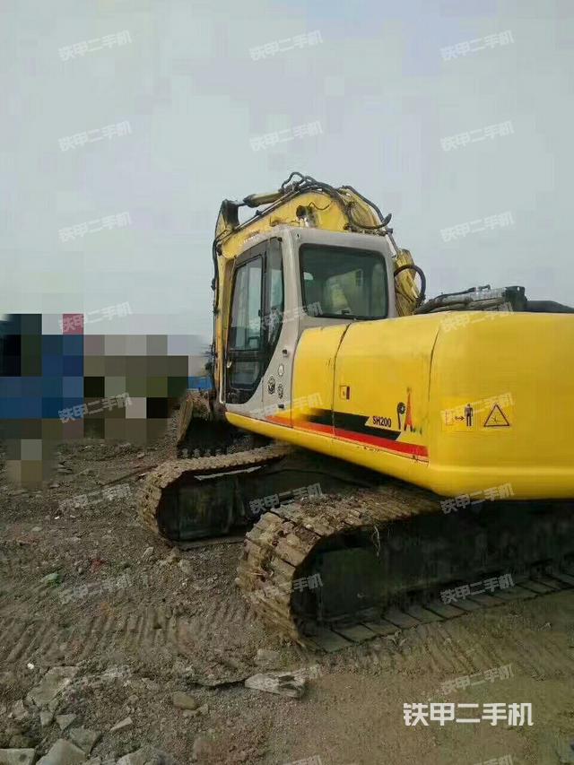 住友sh200z3挖掘机