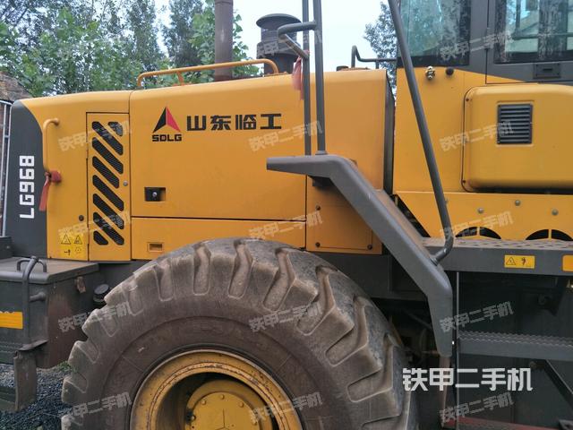临工lg968装载机