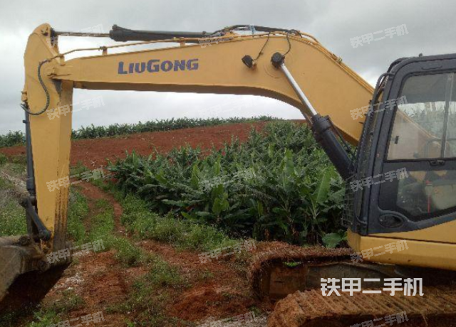 柳工clg922e挖掘机
