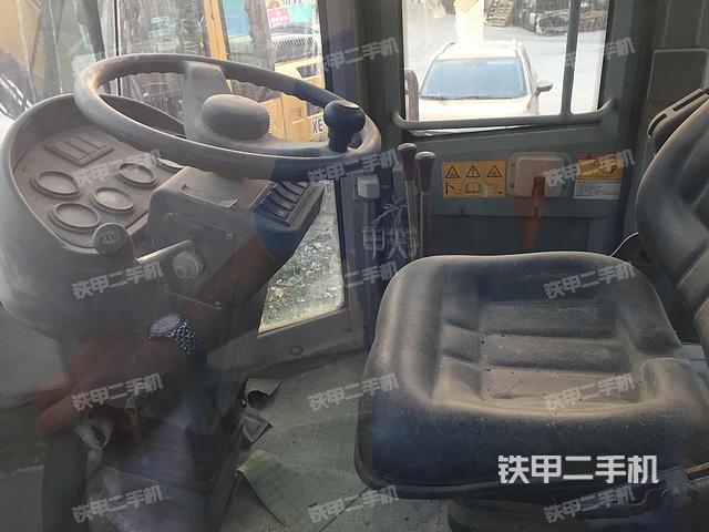 山推sl50w装载机