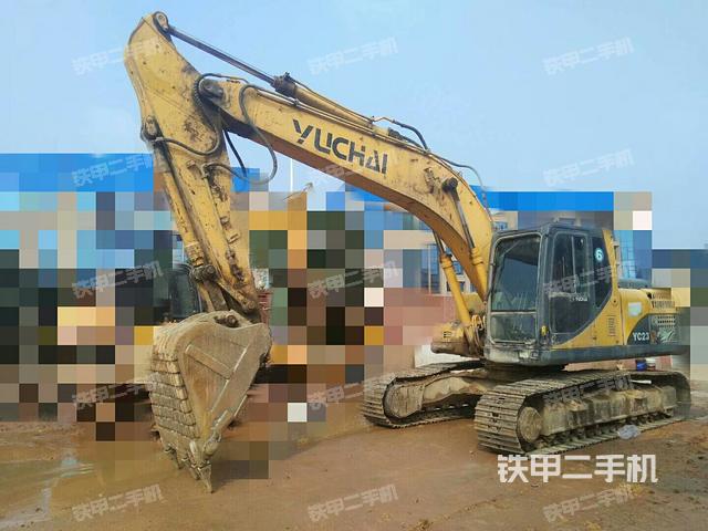 玉柴yc230lc-8挖掘机