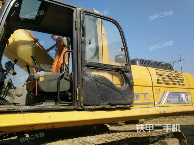 柳工clg936d挖掘机