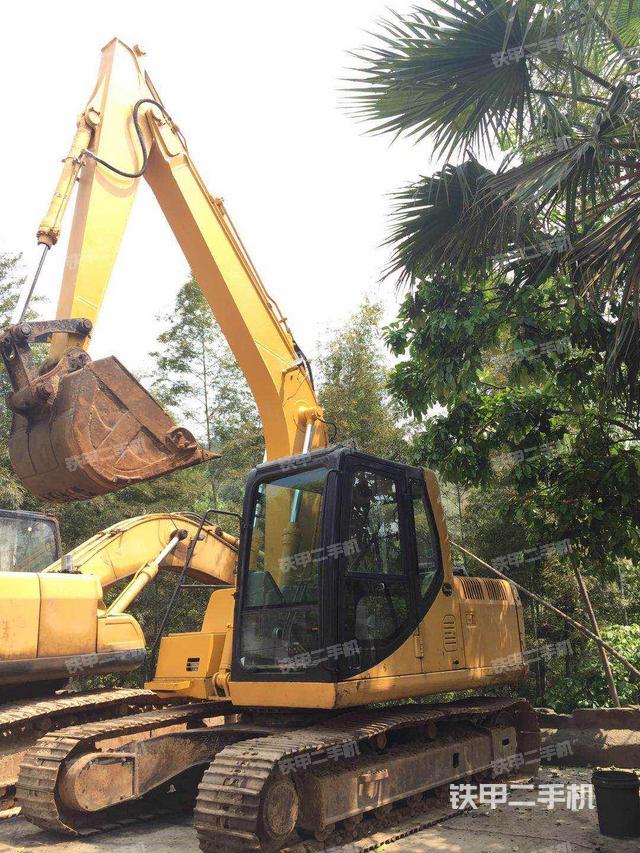 二手挖掘机  二手厦工挖掘机  福建二手挖掘机  龙岩市二手挖掘机