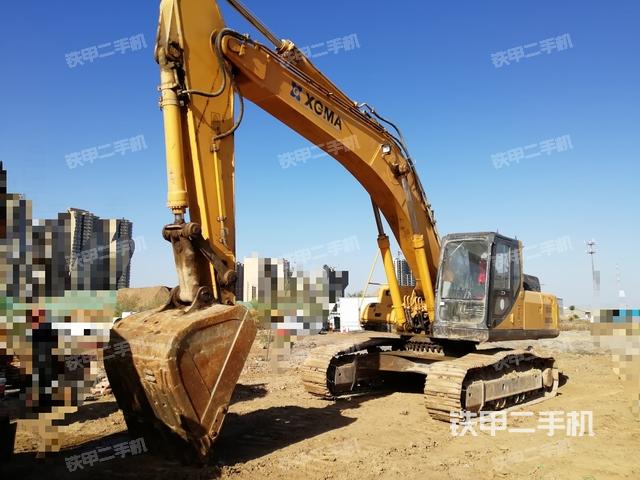厦工xg833挖掘机