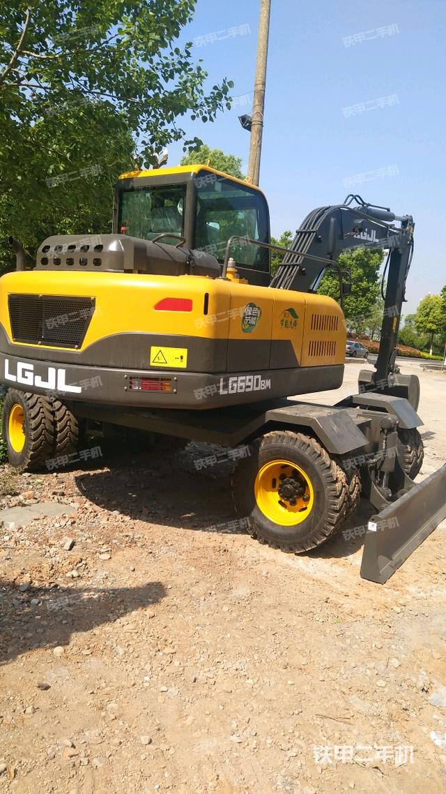 临工金利lg690bm挖掘机
