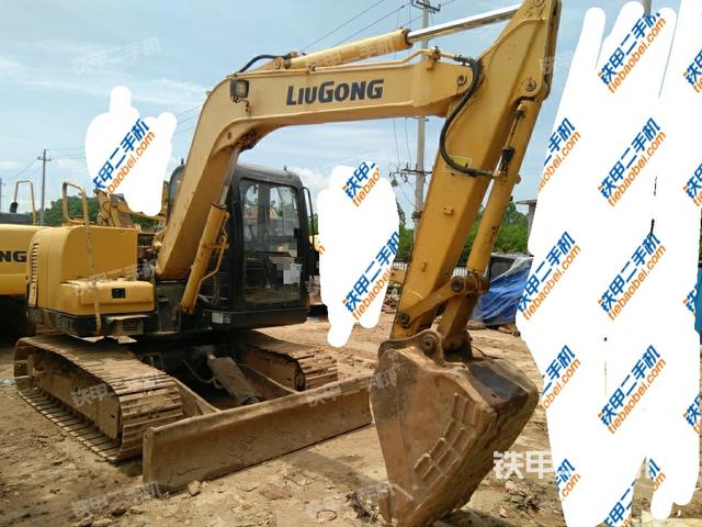 柳工clg908d挖掘机