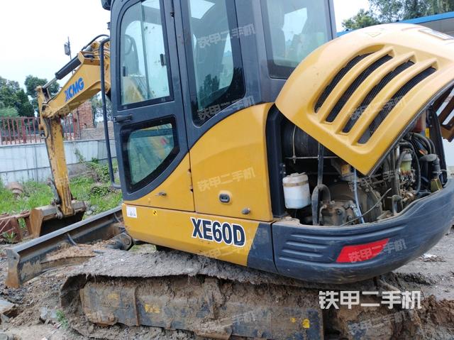 徐工xe60挖掘机