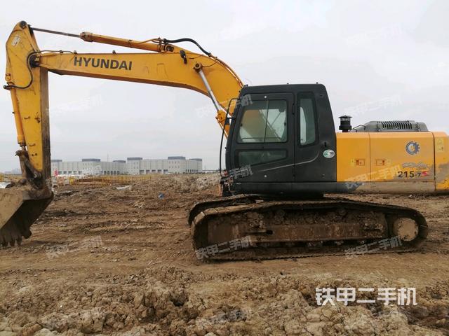 现代r215-7挖掘机