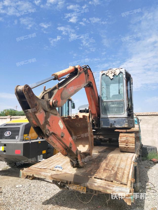 日立zx55ur挖掘机