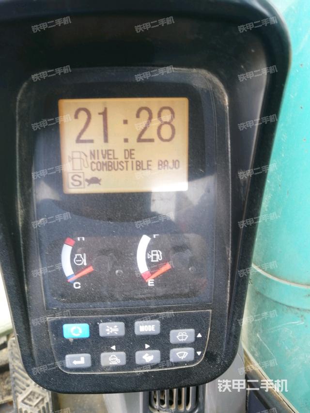 神钢sk260lc-8挖掘机