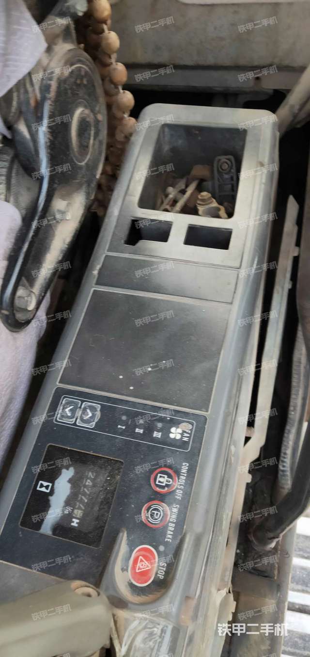 住友sh200a1挖掘机