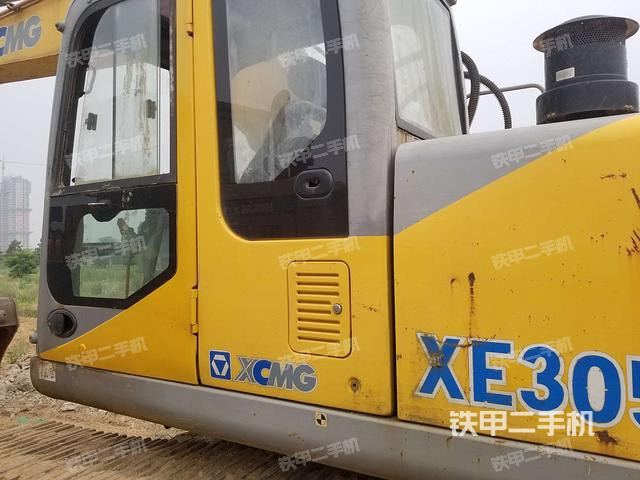 徐工xe260c挖掘机