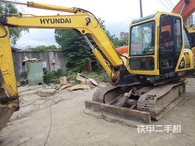 苏州市二手现代r55-7挖掘机-左前45实拍图-161