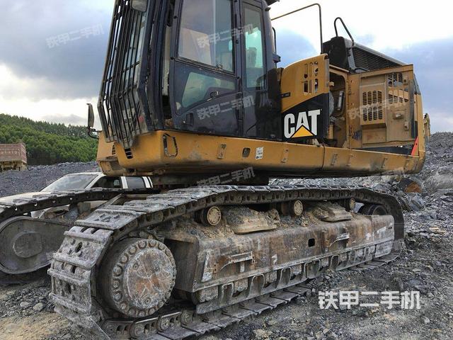 卡特彼勒374dl挖掘机