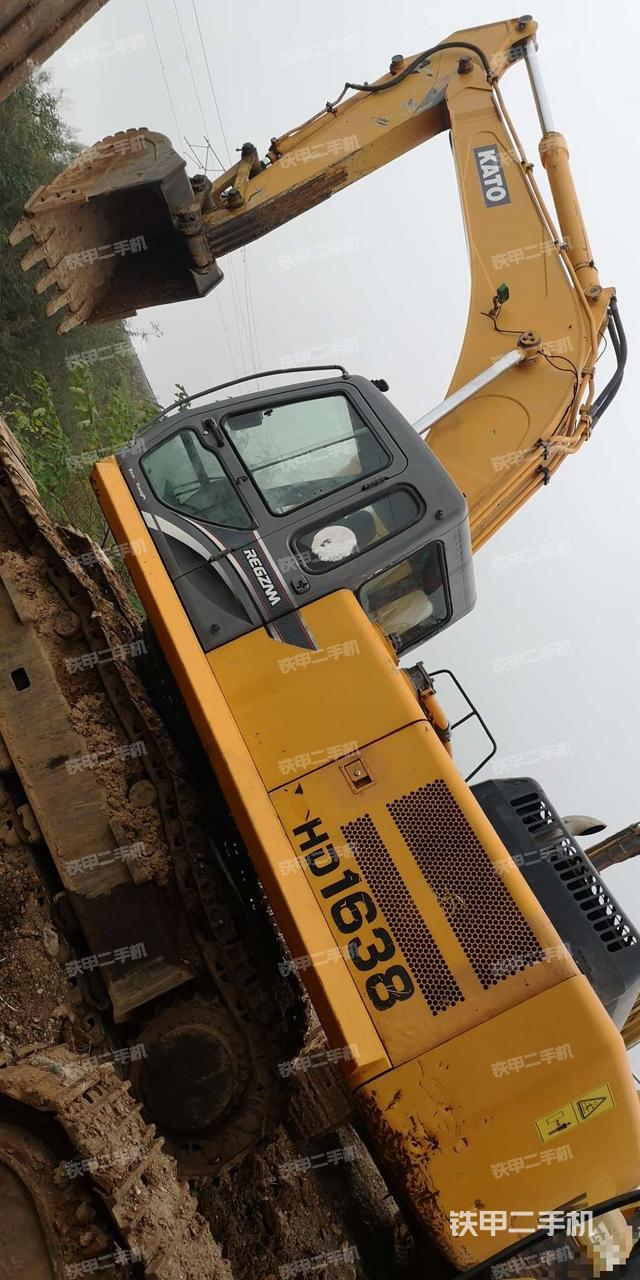 加藤hd1638r挖掘机