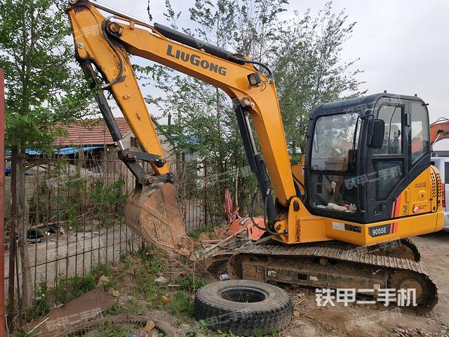 柳工clg9055e挖掘机