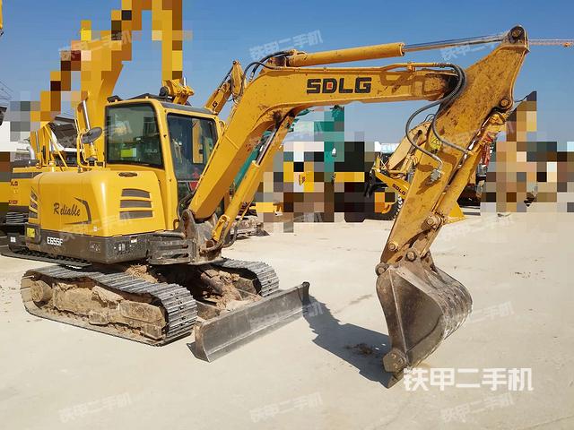 山东临工e655f挖掘机