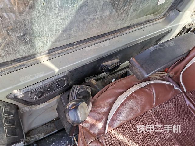 现代r335lc-7挖掘机