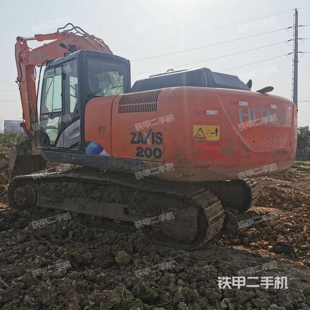 日立zx200-5a挖掘机