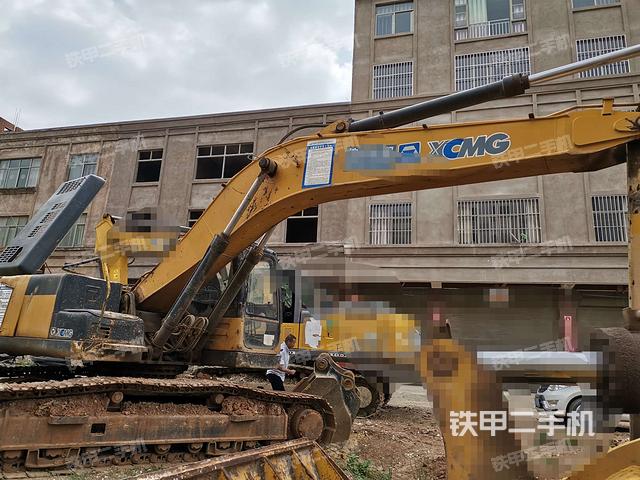 徐工xe260c挖掘机