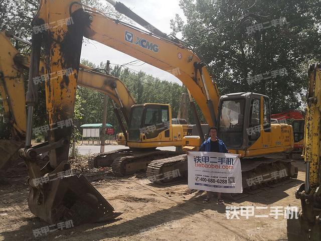 徐工xe260c挖掘机