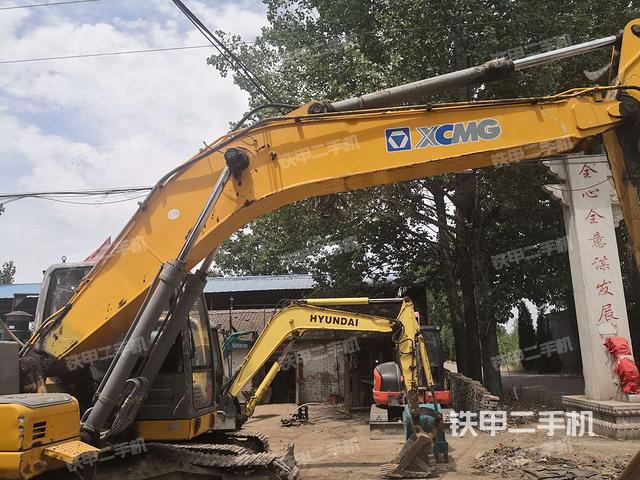 徐工xe260c挖掘机