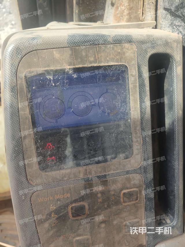 现代r335lc-7挖掘机