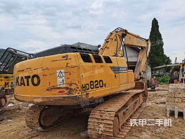 加藤hd820v挖掘机