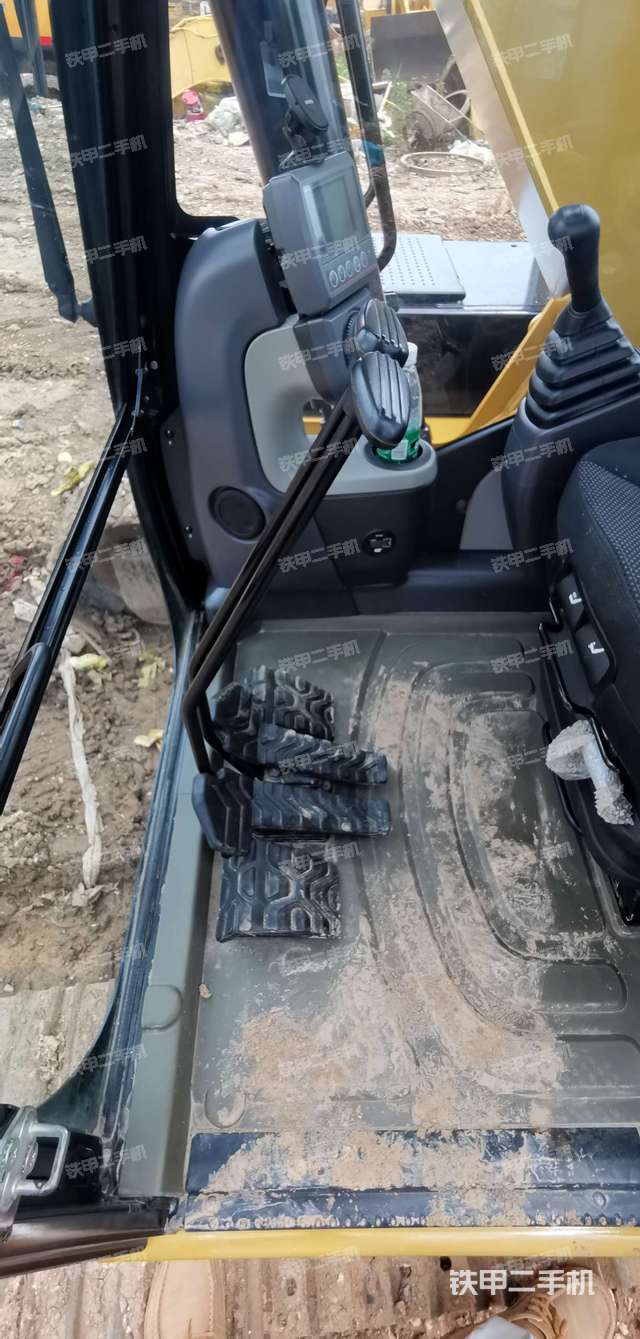 卡特313d2gc挖掘机参数,卡特318d2l挖掘机参数 卡特彼勒313d2gc小型液压挖掘机