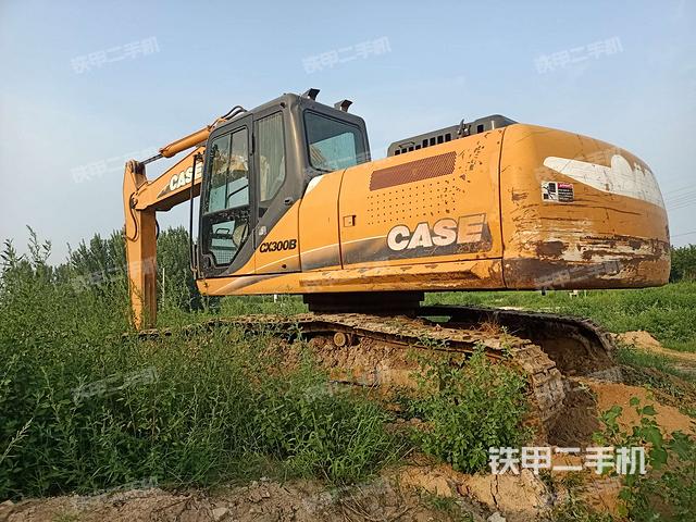 凯斯cx240b挖掘机