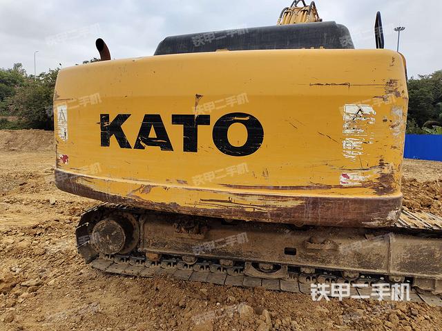 加藤hd820v挖掘机
