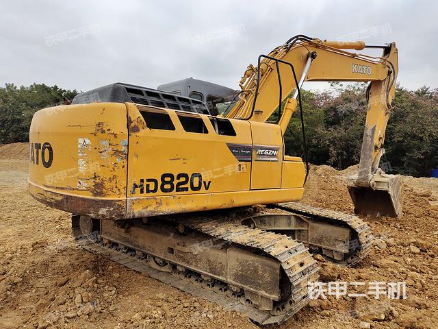 加藤hd820v挖掘机