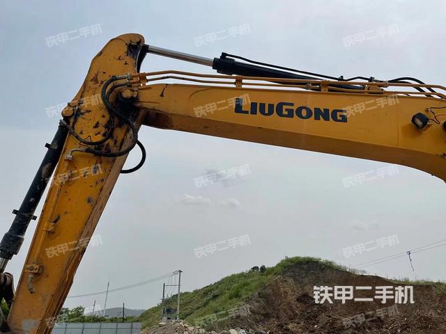 柳工clg920e挖掘机