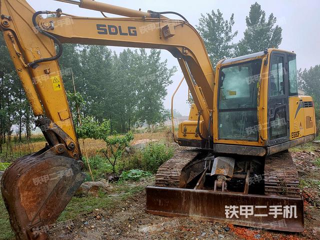 山东临工e680f挖掘机