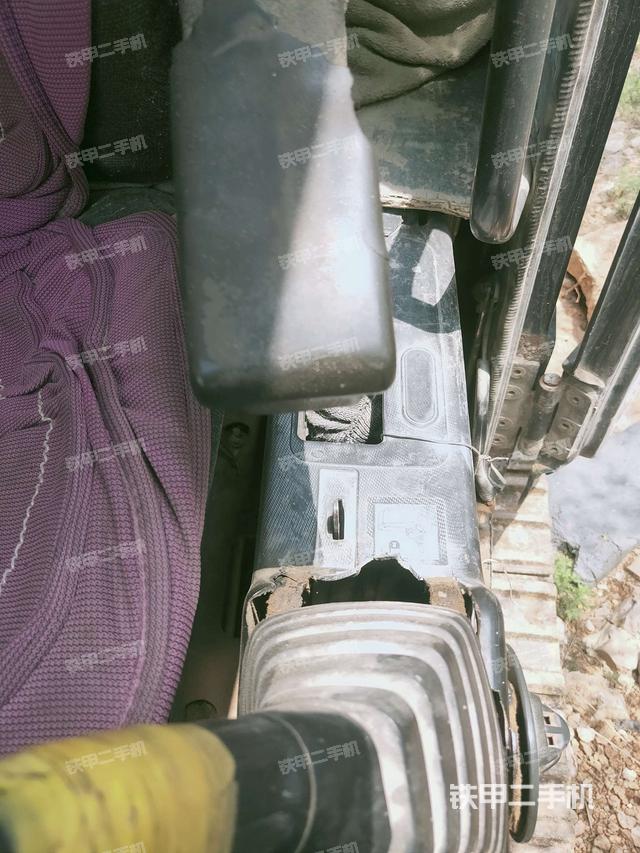 现代r335lc-7挖掘机