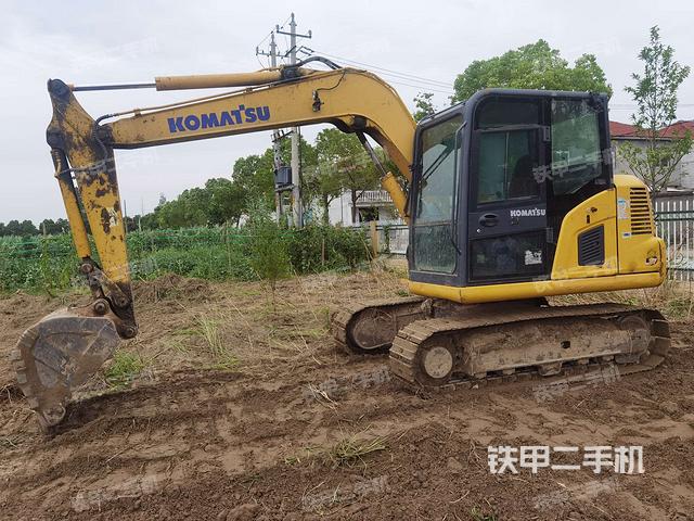 小松pc708挖掘机