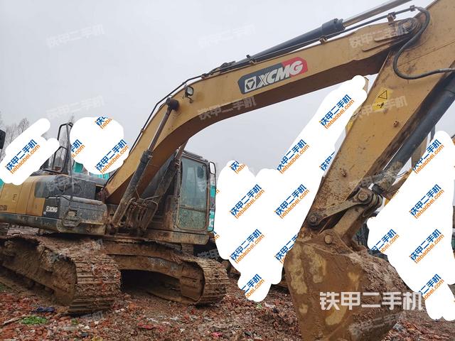 徐工xe200da挖掘机