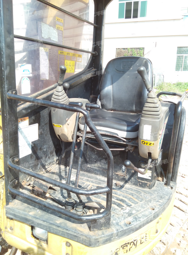 卡特彼勒305sr挖掘机