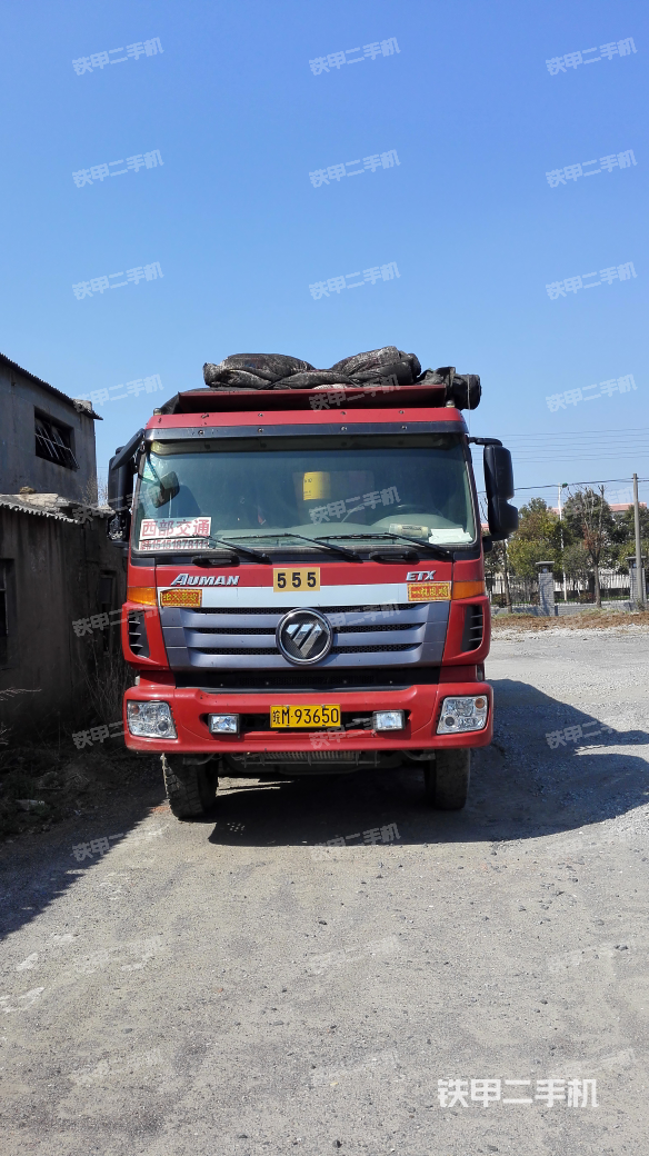 福田欧曼8X4平板运输车