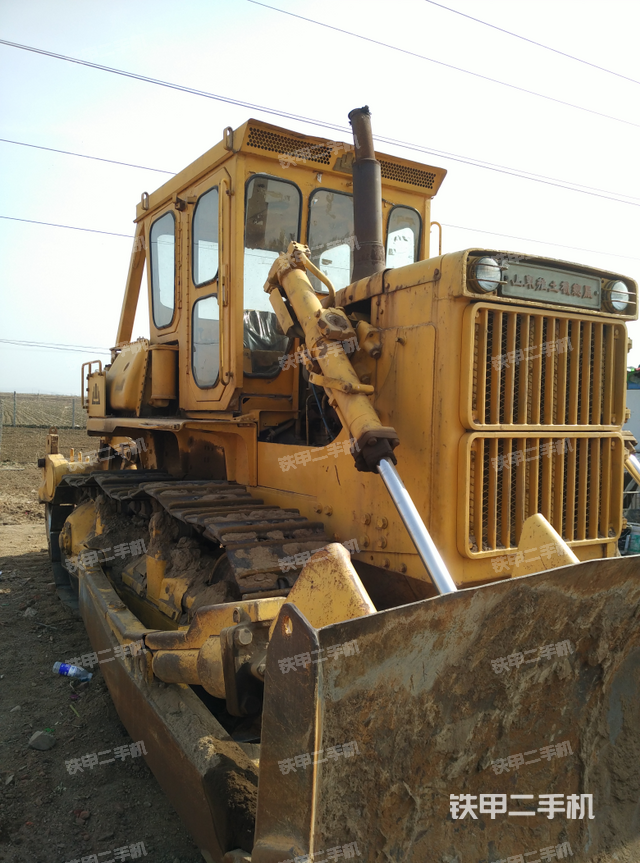 3000小时出厂时间:1996年设备型号:ty220设备品牌:山推基本信息设备