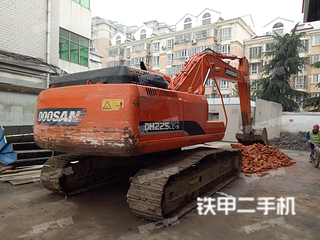 滁州斗山DH225LC-9挖掘机实拍图片