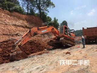 宜春斗山DH225LC-7挖掘机实拍图片
